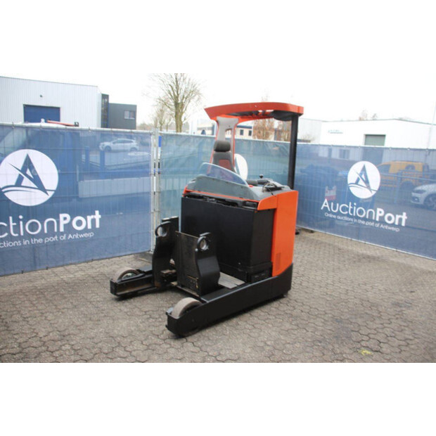 2017 تويوتا RRE180-45584023