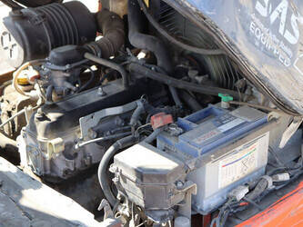 2011-toyota-42-7fgf25-1425215-45584069