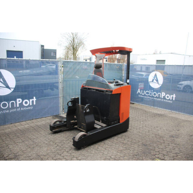 2017 Toyota RRE180-45584083