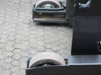 2017-toyota-rre180-1425216-45584085