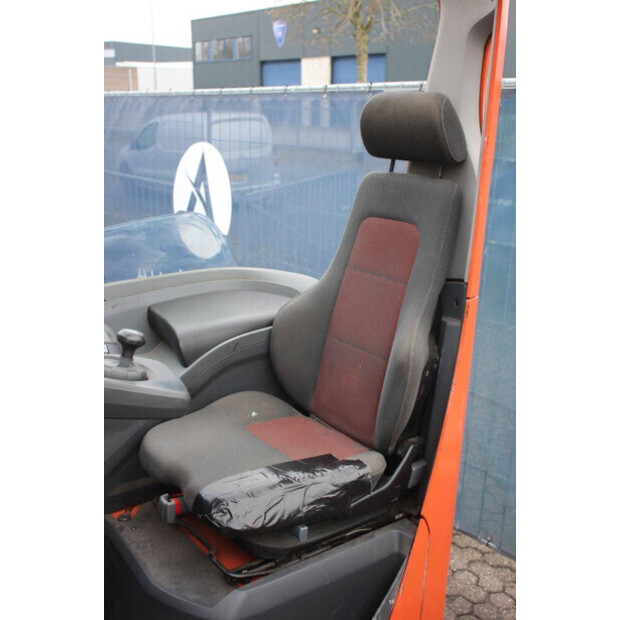 2017 Toyota RRE180-45584087