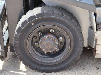 2005-nissan-ud02a25pq-1425217-45584105