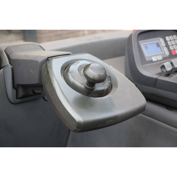 2010 BT RRE 200-45584146