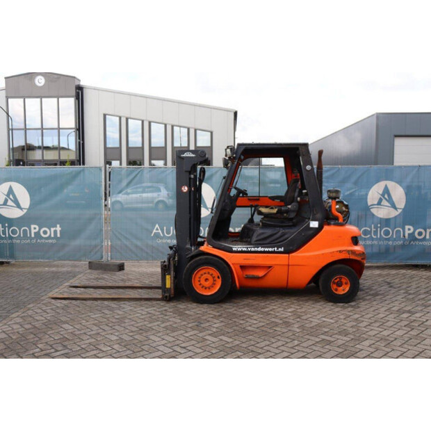 2002 Linde H30T-03-45584180