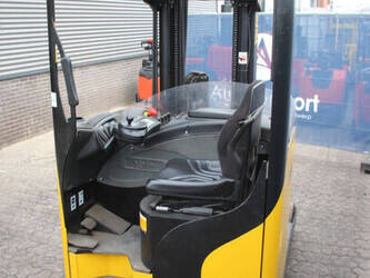 2007-yale-mr16-1425221-45584212