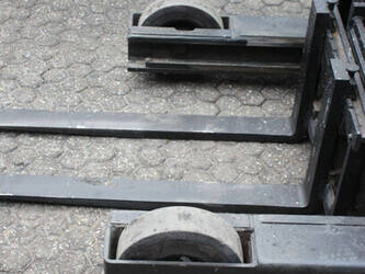 2007-yale-mr16-1425221-45584219