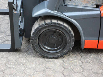 2017-linde-e16c-02-1425222-45584244