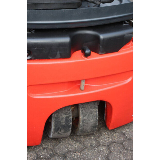 2017 Linde E16C-02-45584246