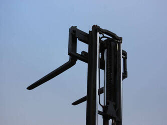 2017-linde-e16c-02-1425222-45584260