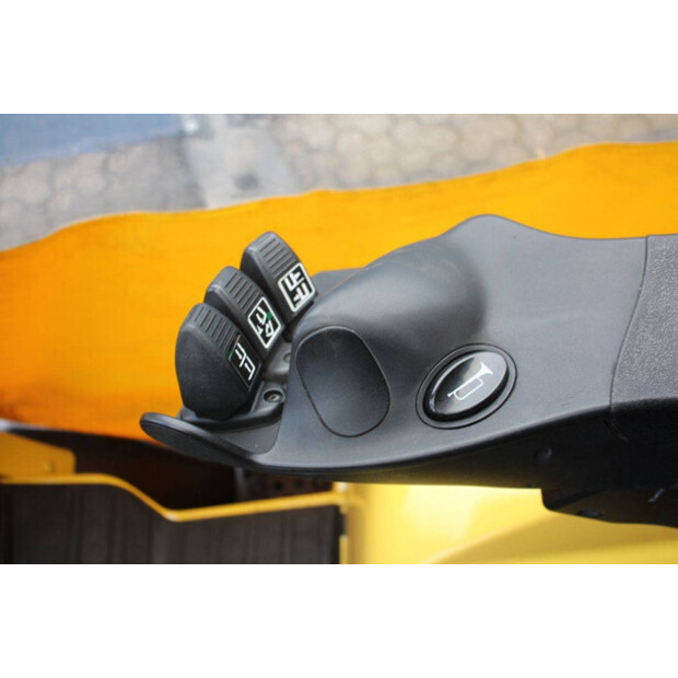 2015 Hyster H3.5FT-45584285