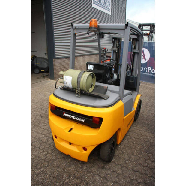 Jungheinrich TFG 425-45584296