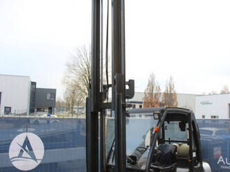 nissan-25-1425226-45584374