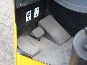 2008-yale-mr14-1425227-45584390