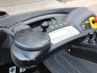 2008-yale-mr14-1425227-45584391