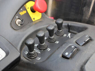 2008-yale-mr14-1425227-45584392