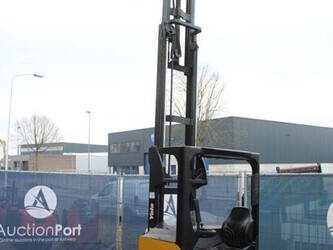 2008-yale-mr14-1425227-45584396