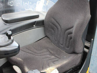 2009-yale-mr16-1425228-45584414