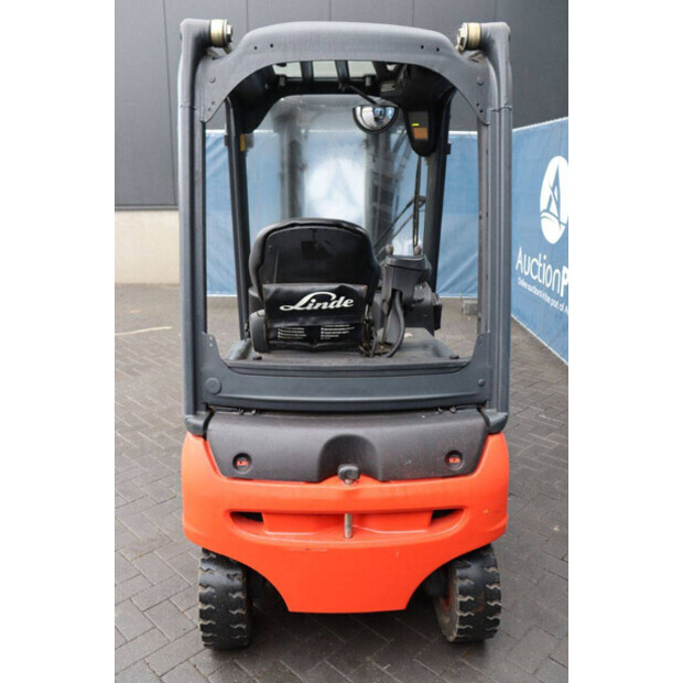 2015 ليندي E16P-02-45584468