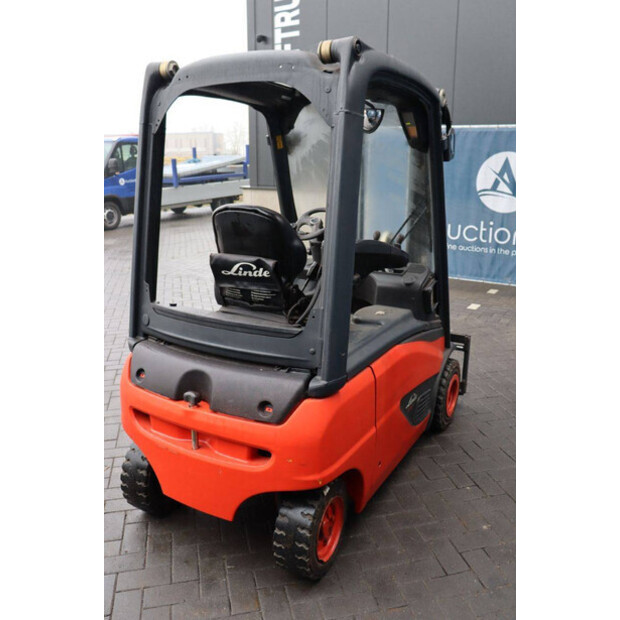 2015 ليندي E16P-02-45584469