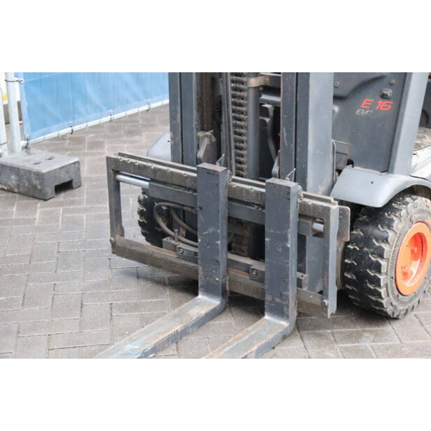 2015 ليندي E16P-02-45584475