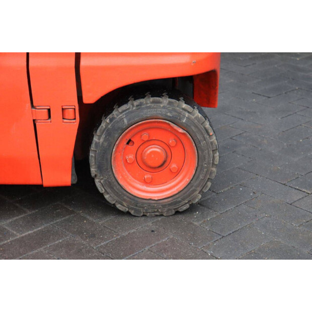 2015 ليندي E16P-02-45584478