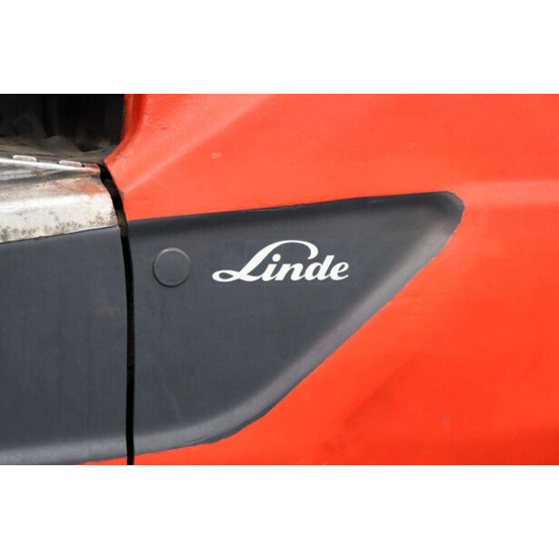 2015 ليندي E16P-02-45584479