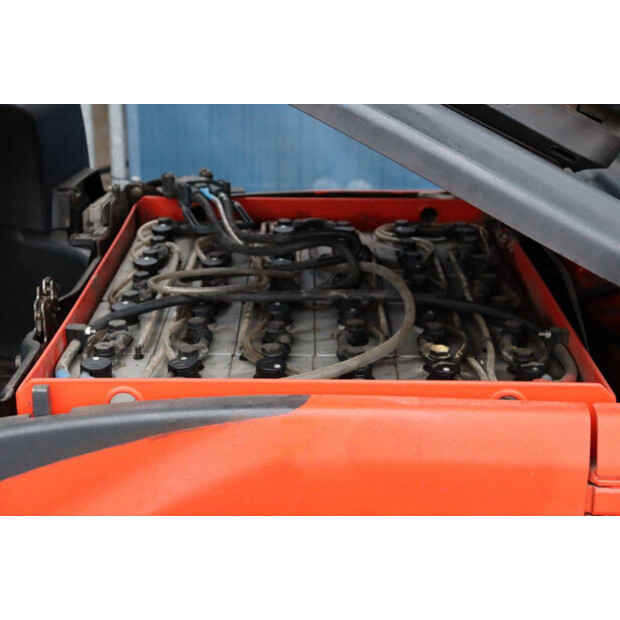 2015 ليندي E16P-02-45584483