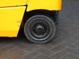 2004-jungheinrich-efg-320-1425231-45584521