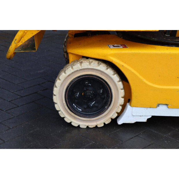 2004 جيه ال جي TOUCAN 800 A-45584553