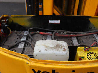 2004-jlg-toucan-800-a-45584557