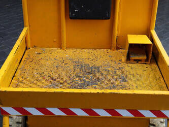 2004-jlg-toucan-800-a-45584560