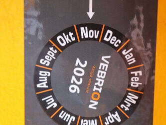 2004-jlg-toucan-800-a-45584571