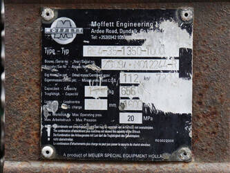 2009-moffet-re4-35-1350-1000-45584583