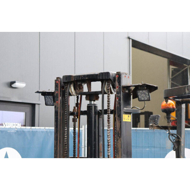 2009 موفيت RE4-35-1350-1000-45584585