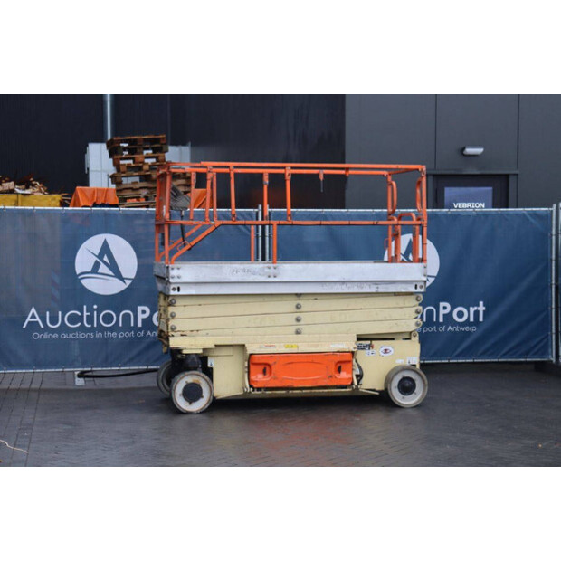 2004 جيه ال جي 2646ES-45584647