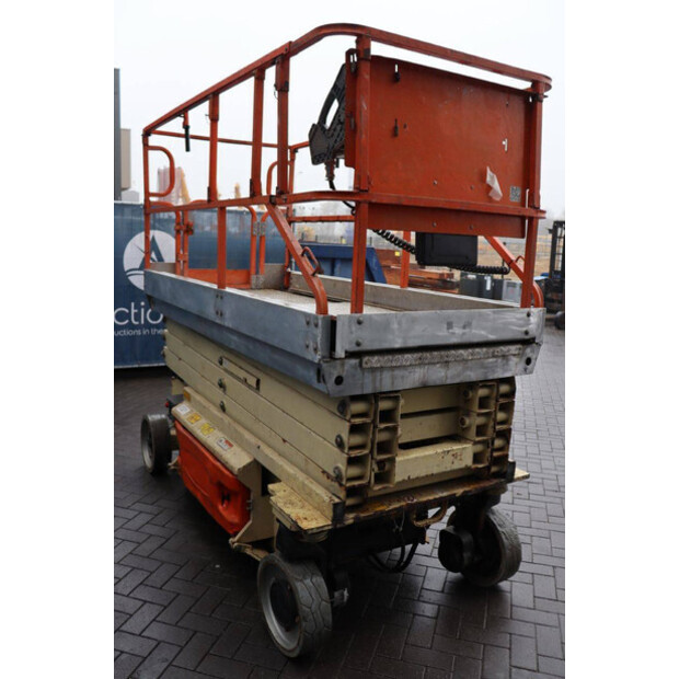 2004 جيه ال جي 2646ES-45584653