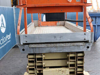 2004-jlg-2646es-1425235-45584654