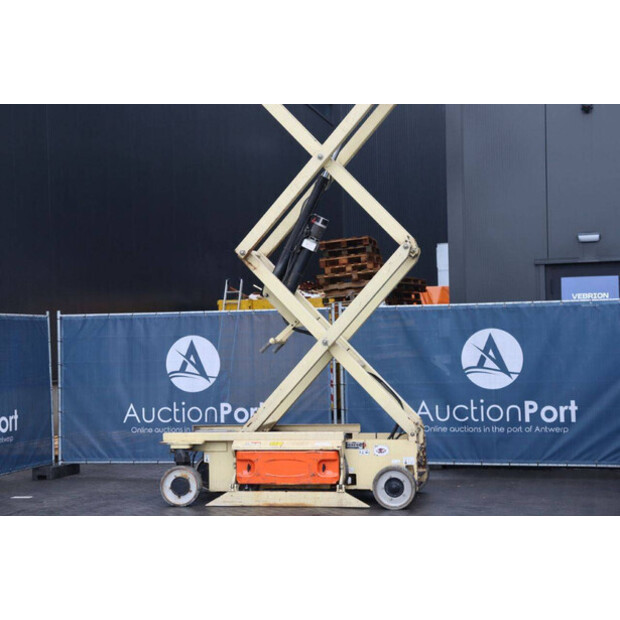 2004 جيه ال جي 2646ES-45584678