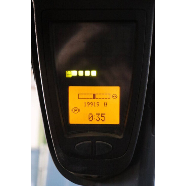 2013 Linde E16-01-45584708