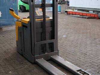 2016-jungheinrich-erd-220-kp-45584727