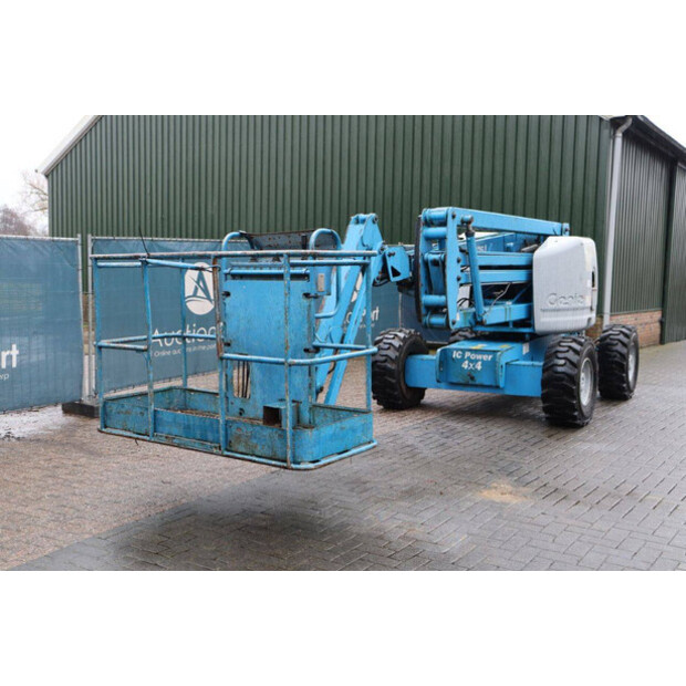 2000 جيني Z4525-45584830