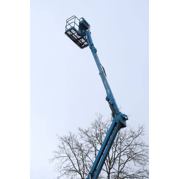 2000 جيني Z4525-45584854