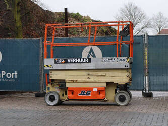 2006-jlg-2030es-1425242-45584857