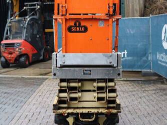 2006-jlg-2030es-1425242-45584859