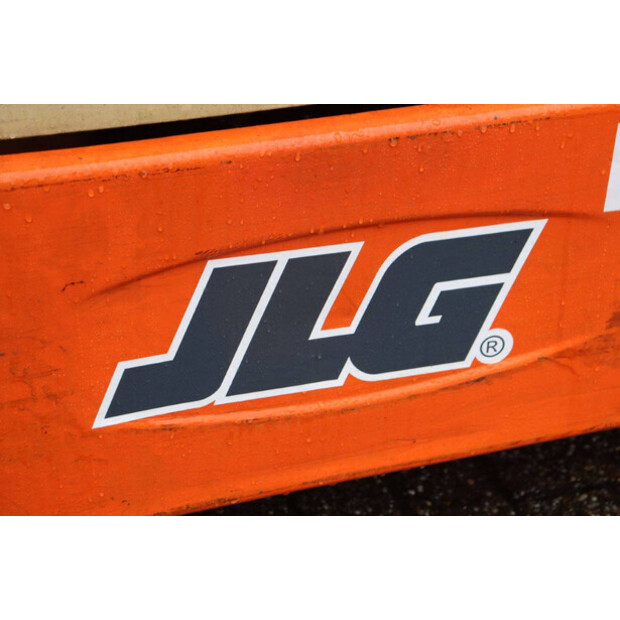 2006 جيه ال جي 2030ES-45584864