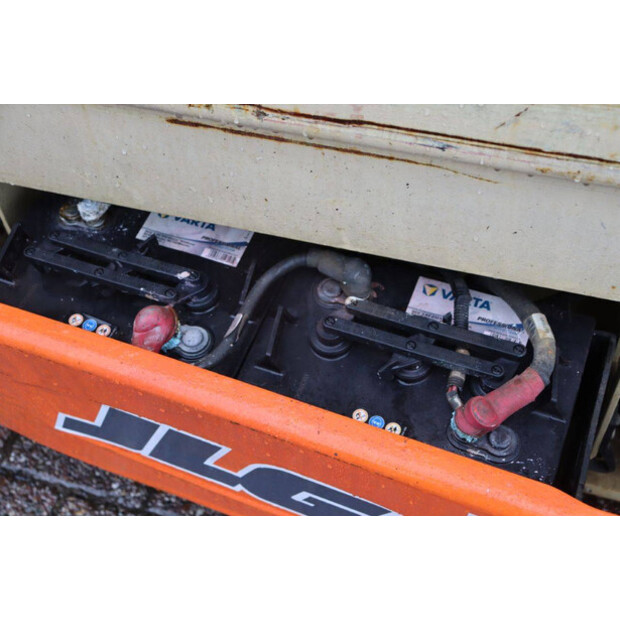 2006 جيه ال جي 2030ES-45584870