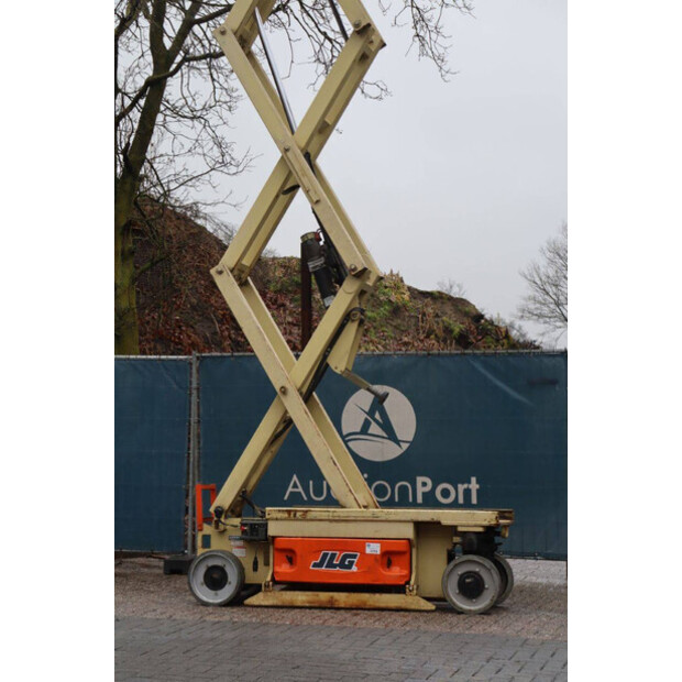 2006 جيه ال جي 2030ES-45584876