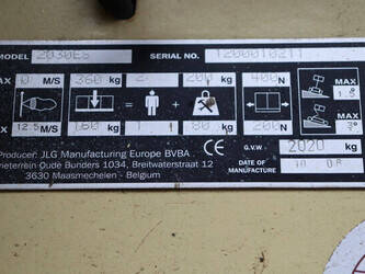 2006-jlg-2030es-1425242-45584878