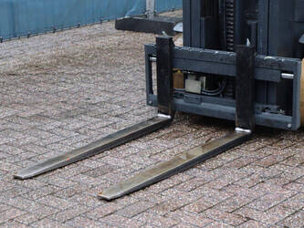 2015-linde-e25-01-1425245-45584956