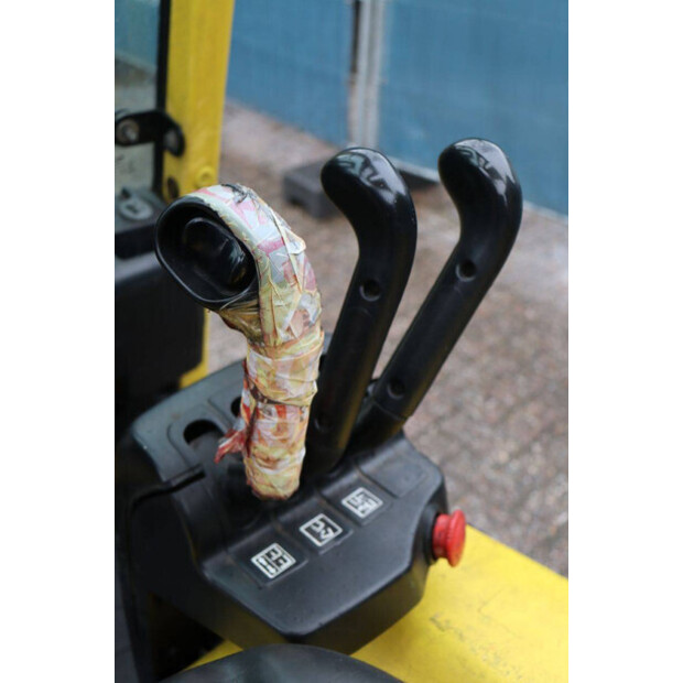 2013 هايستر J1.8XNT MWB-45585010